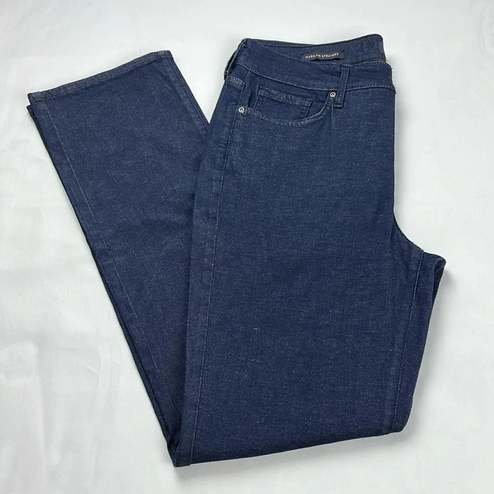 NYDJ‎ Women’s 10 Marilyn Straight Leg Lift x Tuck Technology Stretchy Jean